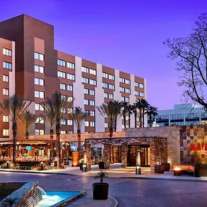 https://los-angeles-marriott-burbank-airport.topanaheimhotels.com