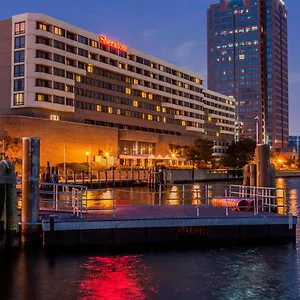 https://sheraton-norfolk-waterside.hotels-in-virginia-beach.com
